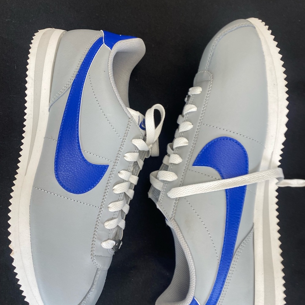 Nike Men’s Classic Cortez Leather Sneakers - Light Gray/Blue